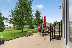 259 Cheval Square Dr, Chesterfield, MO 63005 - Photo 37