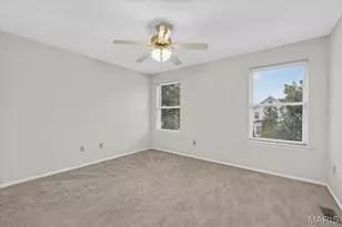 259 Cheval Square Dr, Chesterfield, MO 63005 - Photo 31