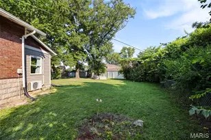 423 Heman Dr, Kirkwood, MO 63122 - Photo 29