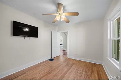 423 Heman Drive Drive, Kirkwood, MO 63122 - Photo 17