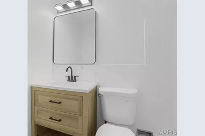 10612 Ashburn Court, Saint Louis, MO 63123 - Photo 23