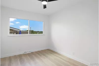 10612 Ashburn Court, Saint Louis, MO 63123 - Photo 25