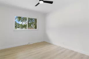 10612 Ashburn Ct, Saint Louis, MO 63123 - Photo 21
