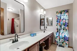 13 Tremaine Ct, Saint Charles, MO 63304 - Photo 33