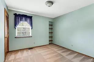 13 Tremaine Ct, Saint Charles, MO 63304 - Photo 19