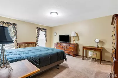 13 Tremaine Court, Saint Charles, MO 63304 - Photo 29