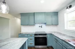 804 E Main St, Richland, MO 65556 - Photo 7
