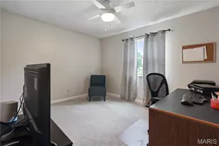 722 Watersedge Dr, Florissant, MO 63034 - Photo 19