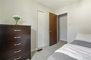 722 Watersedge Dr, Florissant, MO 63034 - Photo 17
