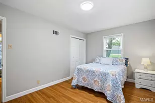 7660 General Sheridan Ln, Affton, MO 63123 - Photo 23