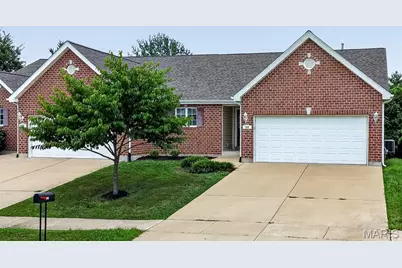 384-386 Shadow Pines Drive, Wentzville, MO 63385 - Photo 3