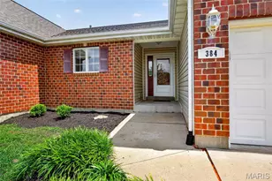 384-386 Shadow Pines Dr, Wentzville, MO 63385 - Photo 5