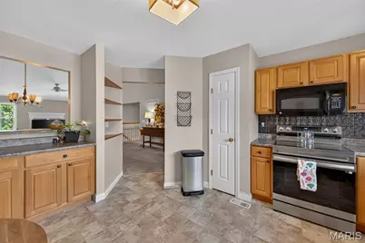 384-386 Shadow Pines Drive, Wentzville, MO 63385 - Photo 13