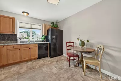 384-386 Shadow Pines Drive, Wentzville, MO 63385 - Photo 17