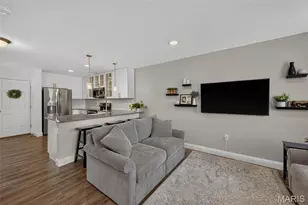 1853 Basston Dr, Maryland Heights, MO 63146 - Photo 9