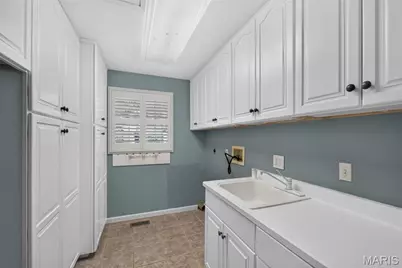 14761 Chesterfield Trails Drive, Chesterfield, MO 63017 - Photo 25