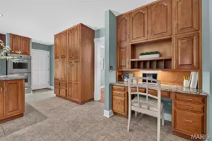 14761 Chesterfield Trails Dr, Chesterfield, MO 63017 - Photo 19