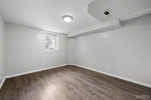 4717 S Compton Ave, Saint Louis, MO 63111 - Photo 25