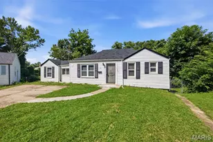 41 Henquin Dr, Saint Louis, MO 63135 - Photo 3