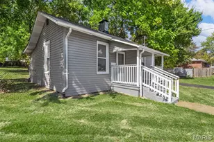 2345 Gaebler Ave, Overland, MO 63114 - Photo 3