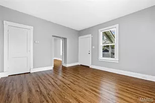 2345 Gaebler Ave, Overland, MO 63114 - Photo 9