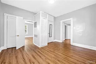 2345 Gaebler Ave, Overland, MO 63114 - Photo 17