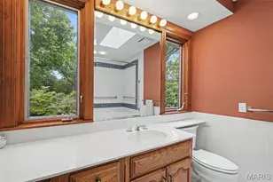 561 Bedford Ave, University City, MO 63130 - Photo 23