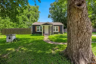 1043 Farmview Dr, Saint Louis, MO 63138 - Photo 3