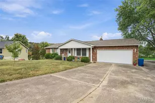 12642 Tall Pine Dr, Saint Genevieve, MO 63670 - Photo 3