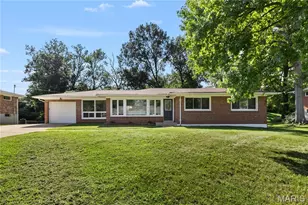 1133 Olivaire Ln, Olivette, MO 63132 - Photo 1
