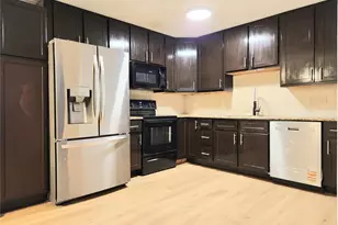 809 Bordeaux, Saint Louis, MO 63011 - Photo 3