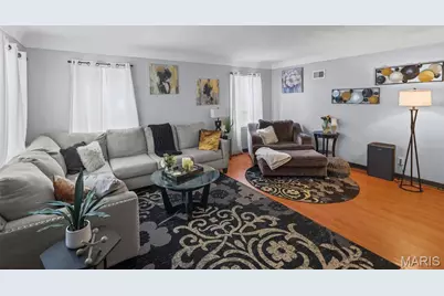 306 Roberta Avenue, Saint Louis, MO 63135 - Photo 7