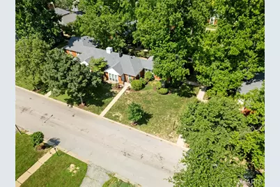 725 Berick Drive, University City, MO 63132 - Photo 19