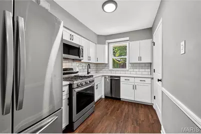 725 Berick Drive, University City, MO 63132 - Photo 7