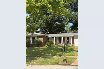 25 Brookwood Drive, Fenton, MO 63026 - Photo 1