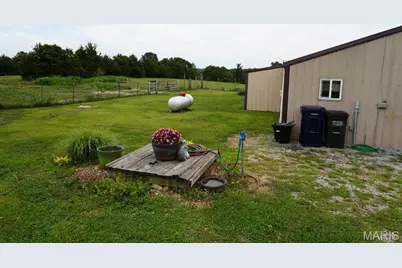 13226 Cr 437, Unincorporated, MO 65548 - Photo 25