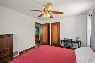 5648 Tholozan Ave, Saint Louis, MO 63109 - Photo 9
