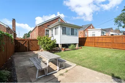 5648 Tholozan Avenue, Saint Louis, MO 63109 - Photo 29