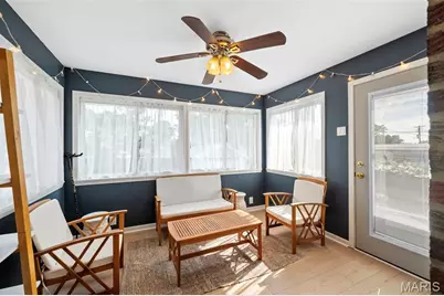5648 Tholozan Avenue, Saint Louis, MO 63109 - Photo 25