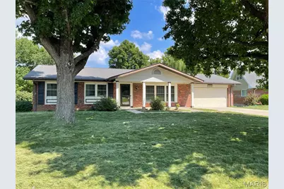 7 Greymore Drive, Chesterfield, MO 63017 - Photo 1