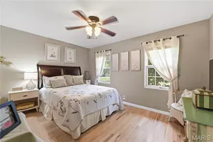 356 Elmcrest Dr, Ballwin, MO 63011 - Photo 15