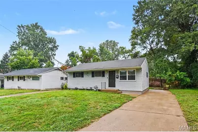 241 Glen Garry Road, Saint Louis, MO 63137 - Photo 1