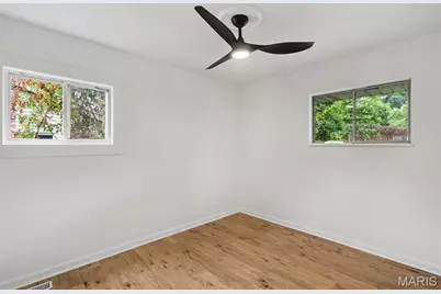 241 Glen Garry Road, Saint Louis, MO 63137 - Photo 13