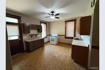 4302 Nebraska Avenue, Saint Louis, MO 63111 - Photo 11