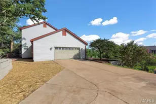 5839 Brookstone Terrace Dr, Saint Louis, MO 63129 - Photo 43