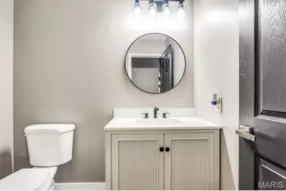 5839 Brookstone Terrace Drive, Saint Louis, MO 63129 - Photo 9