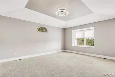 5839 Brookstone Terrace Drive, Saint Louis, MO 63129 - Photo 27