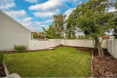 2666 Liberty Gardens Drive, Florissant, MO 63031 - Photo 39