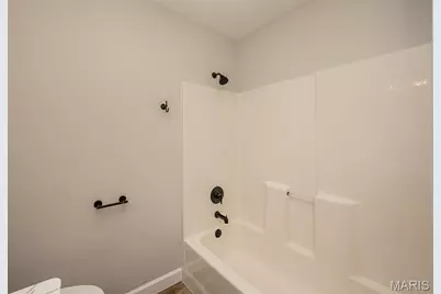 2666 Liberty Gardens Drive, Florissant, MO 63031 - Photo 23