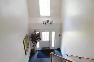 1673 Herault Pl, Saint Louis, MO 63125 - Photo 13